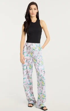Avianna Pant