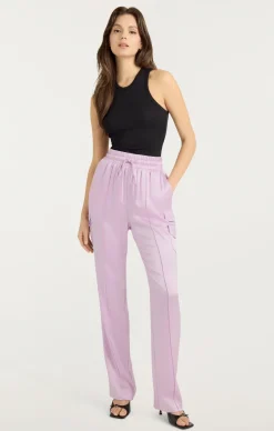 Sarie Pant